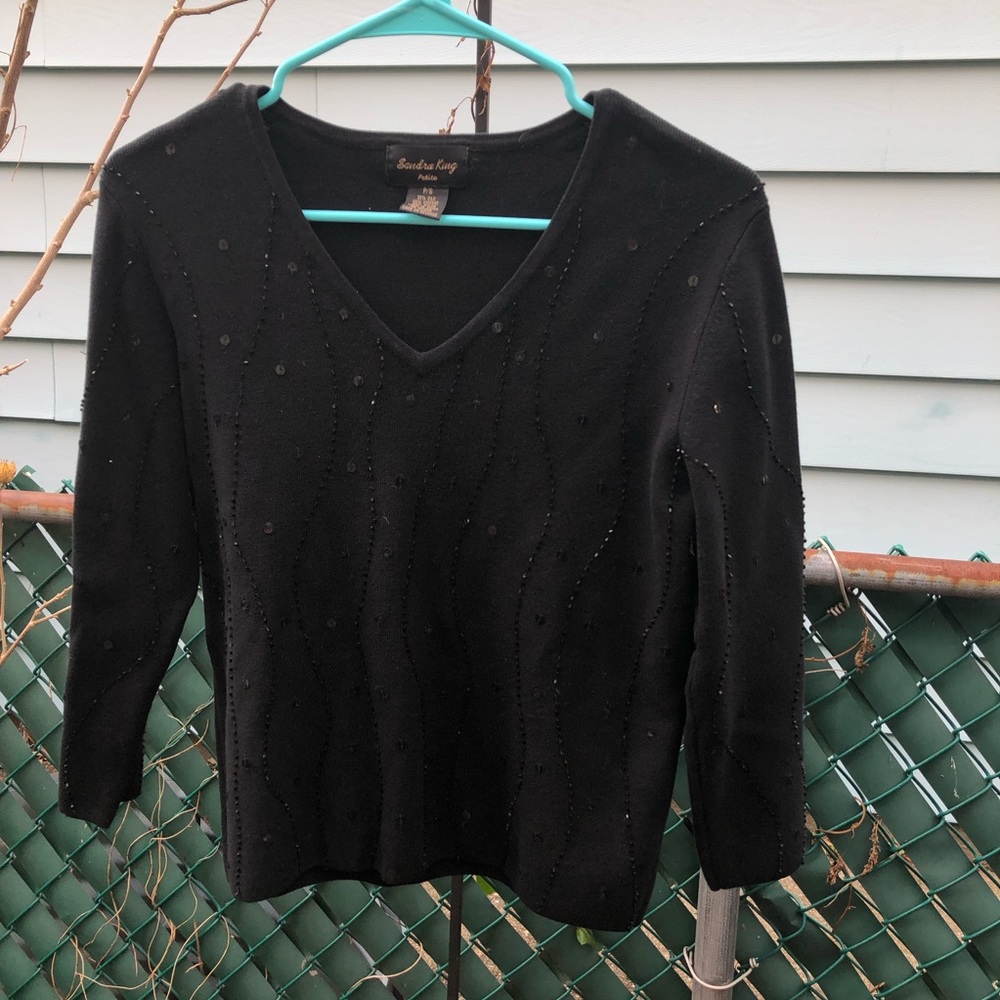 Pullover sweater